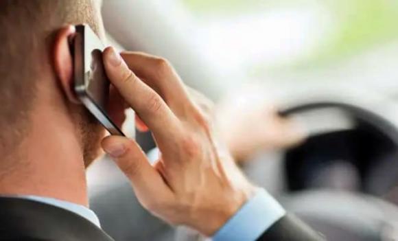 dấu hiệu điện thoại bị nghe lén, cách khắc phục điện thoại bị nghe lén