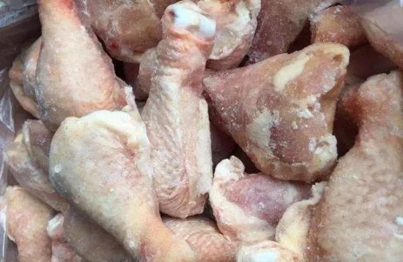chân gà đông lạnh, chân gà, chân gà đông lạnh trong siêu thị, mua chân gà đông lạnh