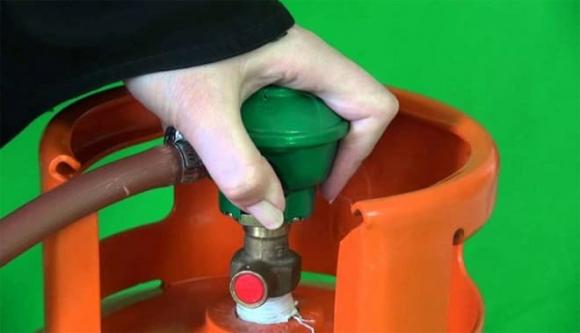 dùng bếp gas đúng cách, tiết kiệm gas, tăng thời gian sử dụng gas
