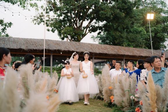 Minh Hoàng, đám cưới minh hoàng, hôn lễ nam chính Những nẻo đường gần xa, Những nẻo đường gần xa, sao việt 