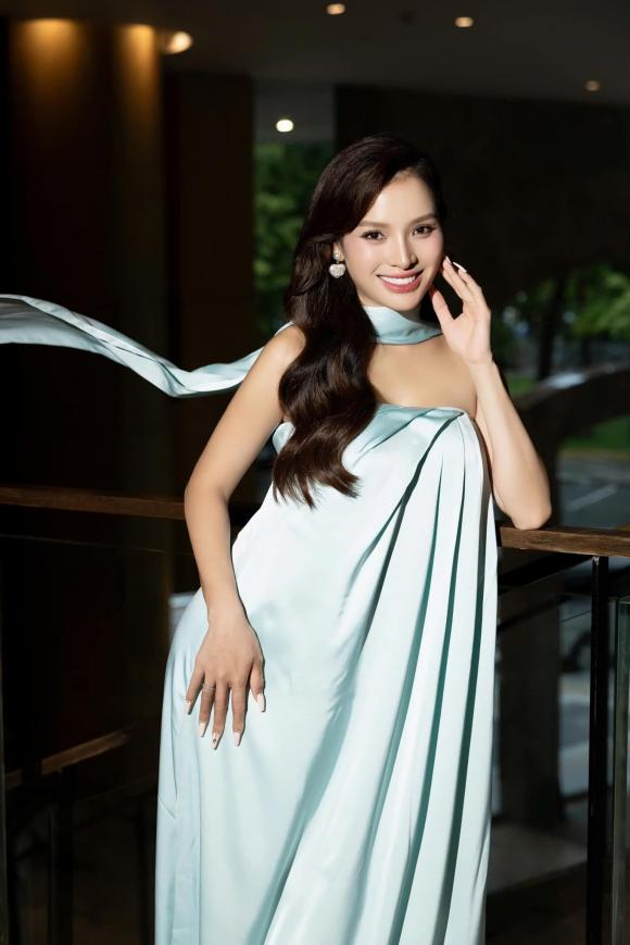 Sao việt hôm nay, tin sao việt 15/11