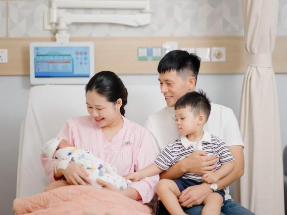 Đình Trọng, vợ Đình Trọng, Đình Trọng sinh con thứ hai, Mạc Hồng Quân