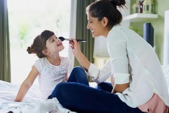 mẹ tiêu cực, nuôi dạy trẻ, người mẹ tồi