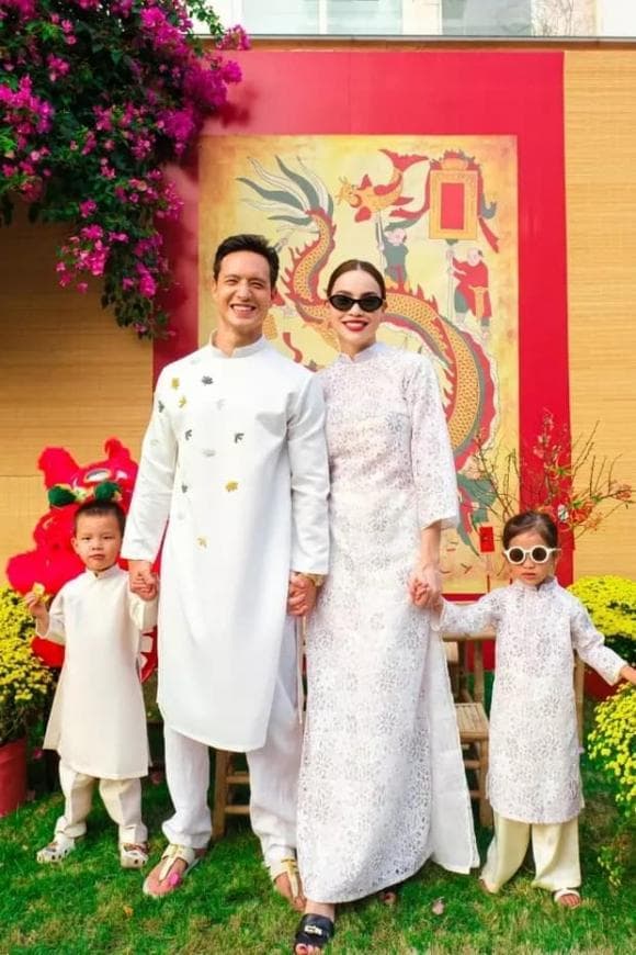 ca sĩ Hồ Ngọc Hà, diễn viên Kim Lý, sao Việt