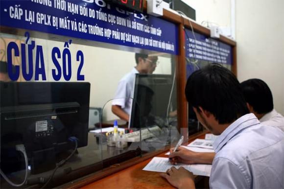 Sử dụng giấy phép lái xe trên VNeID, Luật giao thông