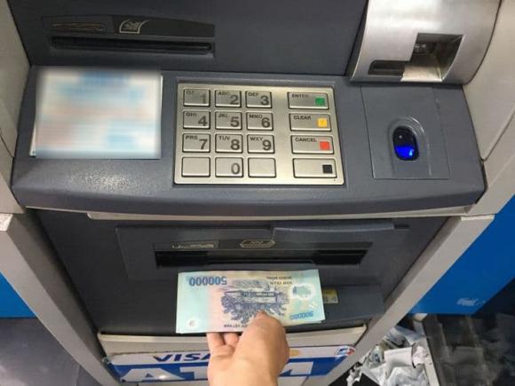 rút tiền, rút tiền trong tài khoản, rút hết tiền, kiến thức 