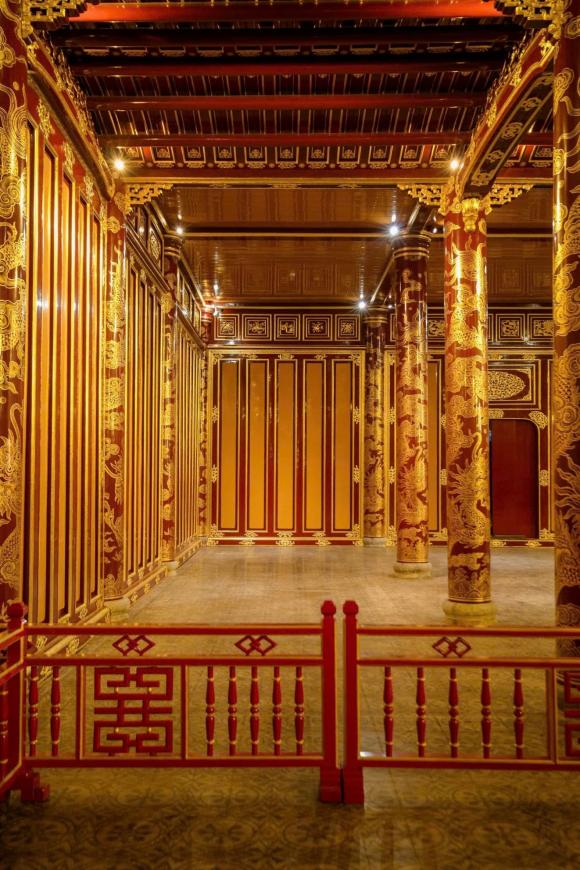 Thái Hòa, điện Thái Hòa, điện Thái Hòa mở cửa, bên trong điện Thái Hòa, kiến thức 