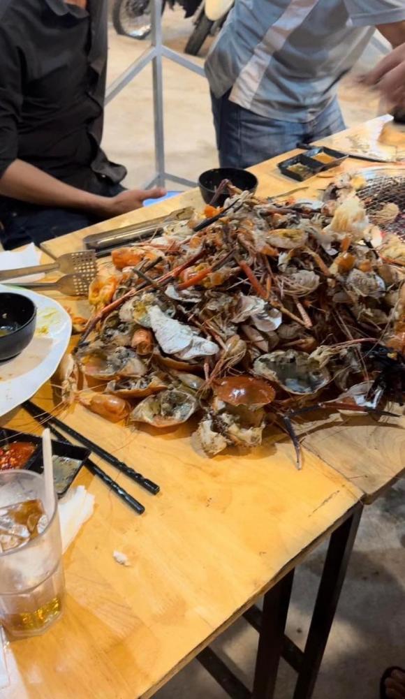 buffet hải sản, ăn buffet hải sản, giới trẻ