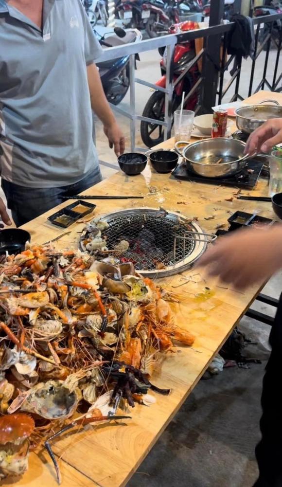 buffet hải sản, ăn buffet hải sản, giới trẻ