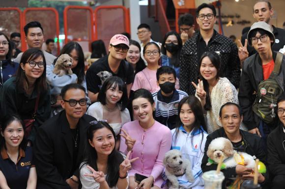 Tin sao việt 25/11, sao việt hôm nay