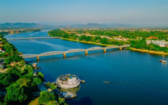 thành phố trực thuộc Trung ương liền kề nhau, Đà Nẵng, Thừa Thiên Huế