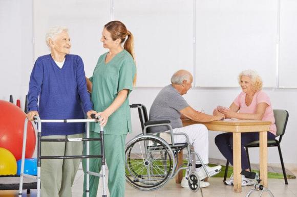 Loại hình chăm sóc người già mới, người già, người cao tuổi, chăm sóc người cao tuổi, 