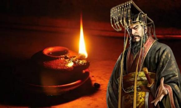 Tần Thủy Hoàng, Tần Thủy Hoàng là hoàng đế duy nhất qua các thời đại, vua Tần Thủy Hoàng