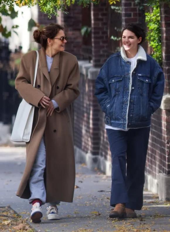 Katie Holmes, Suri Cruise, sao Hollywood