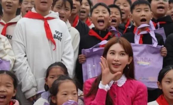 dàn sao Hoa ngữ, gương mặt dao kéo