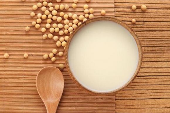 phụ nữ 40, thực phẩm đẹp da