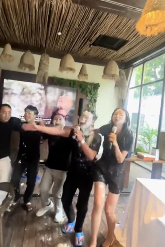 Hoa hậu Thuỳ Tiên, Miss Grand 2021, Thuỳ Tiên, Quang Linh Vlogs, sao Việt 