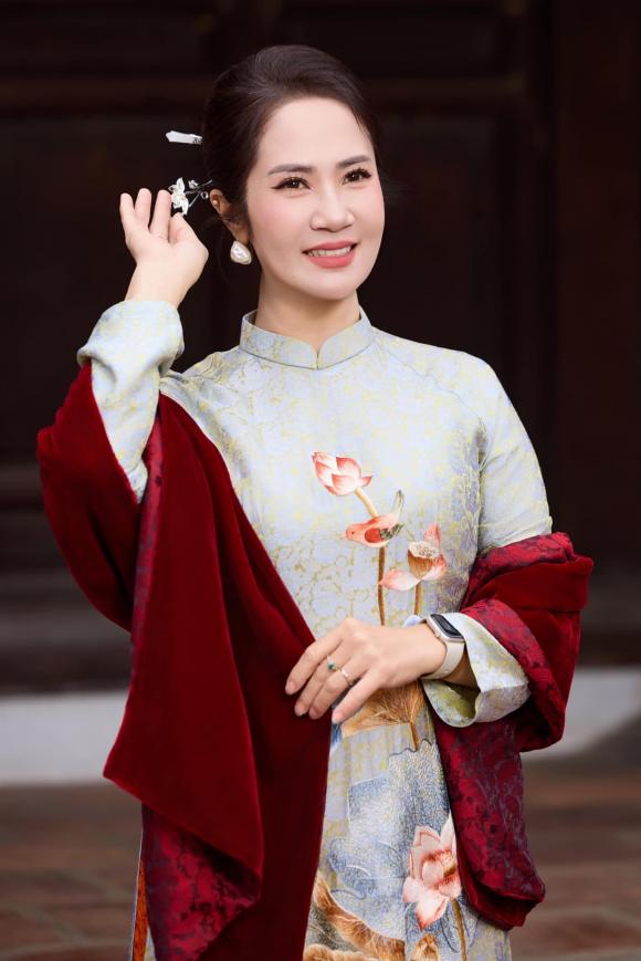 Sao Việt hôm nay 12/12, Công Lý, Ngân 98 