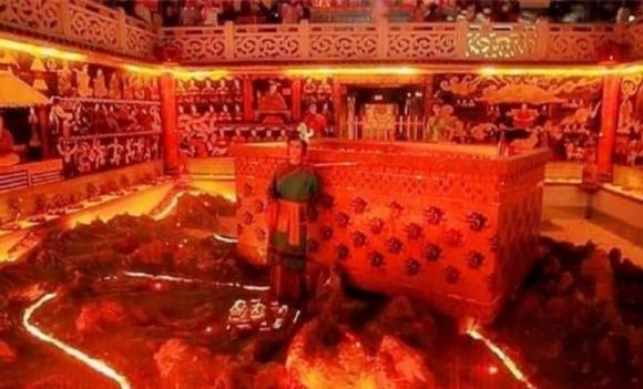 lăng mộ Tần Thủy Hoàng, tại sao ngọn đèn trong lăng mộ Tần Thủy Hoàng hàng nghìn năm vẫn không tắt