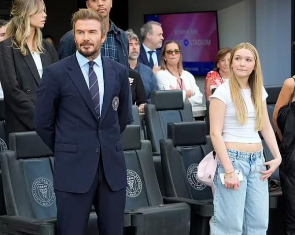Cruz Beckham,  Jackie Apostel, David Beckham, Harper, sao Hollywood