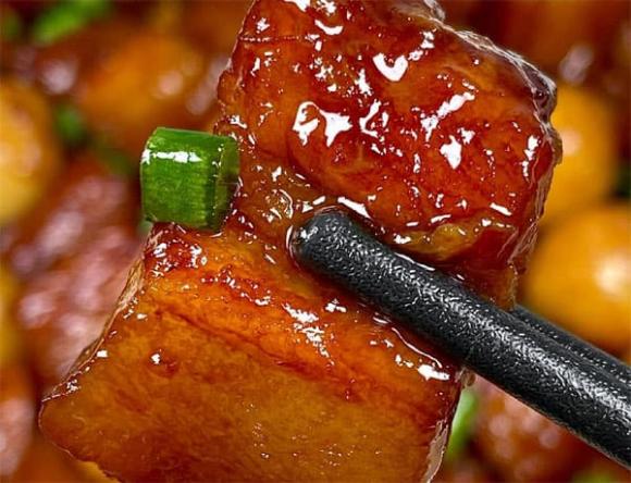 thịt kho, thịt kho trứng cút, món ngon mỗi ngày