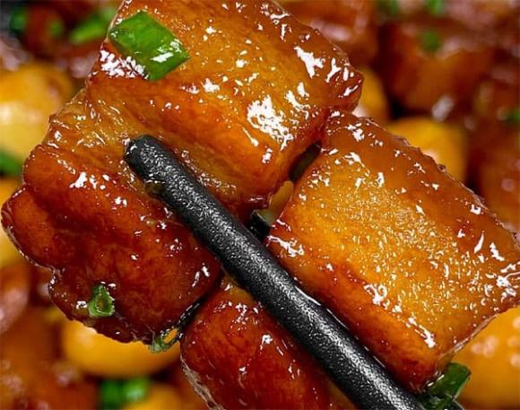 thịt kho, thịt kho trứng cút, món ngon mỗi ngày