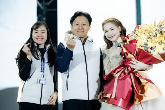 Sao Việt hôm nay 15/12