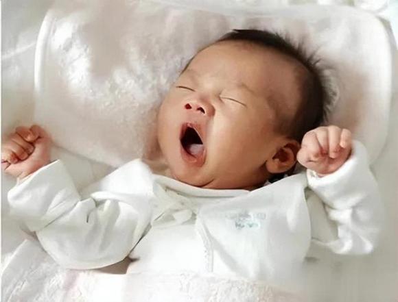 trẻ thông minh, thức dậy, iq cao