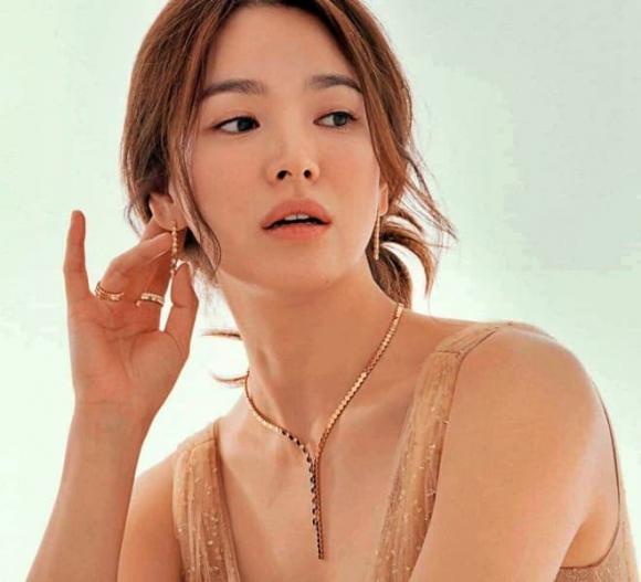 nữ diễn viên xinh đẹp nhất Hàn Quốc 2024, Song Hye Kyo, Jisoo (BlackPink)