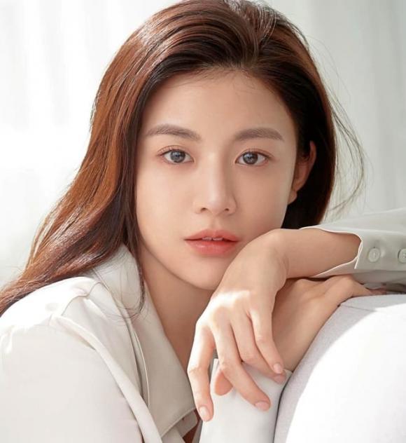 nữ diễn viên xinh đẹp nhất Hàn Quốc 2024, Song Hye Kyo, Jisoo (BlackPink)