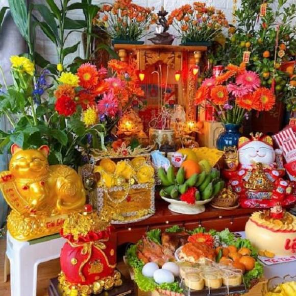 Hoa chưng lên bàn thờ cực hút tài lộc, hoa thắp hương