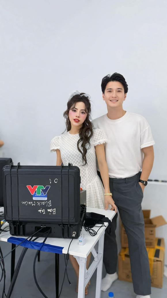 Sao Việt hôm nay 17/12