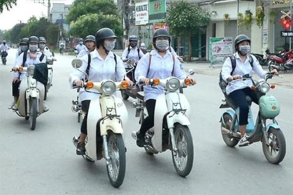 Học sinh đi xe máy dưới 50cc, chương trình hướng dẫn kỹ năng lái xe gắn máy an toàn