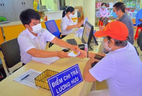 Lương hưu, Tết Nguyên đán Ất Tỵ 2025, BHXH sẽ trả gộp 2 tháng lương hưu, trợ cấp xã hội
