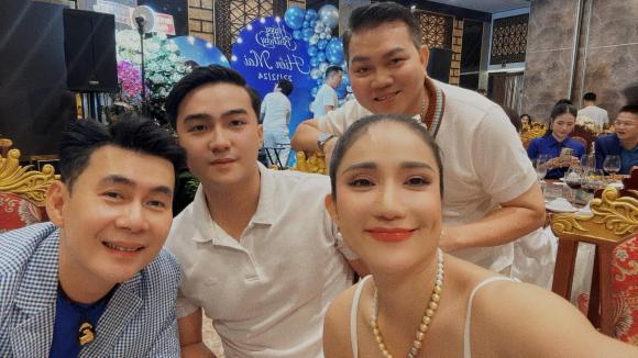 Sao Việt hôm nay 23/12, Johnny Trí Nguyễn, Trang Trần 