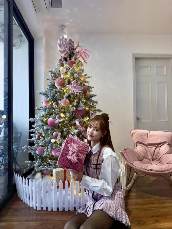 Sao Việt hôm nay 23/12, Johnny Trí Nguyễn, Trang Trần 