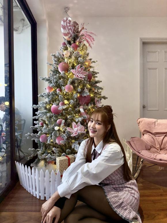 Sao Việt hôm nay 23/12, Johnny Trí Nguyễn, Trang Trần 