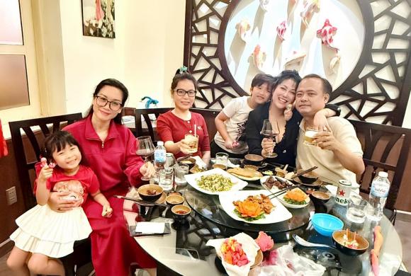 Sao Việt hôm nay 25/12