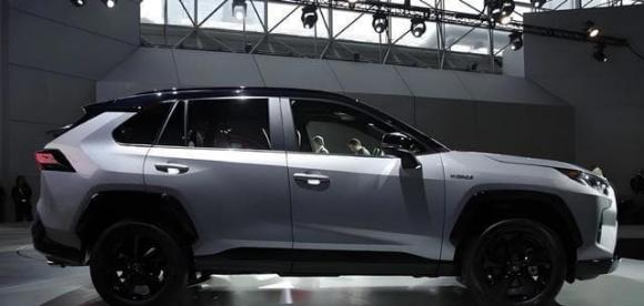 Toyota RAV4, xe hơi