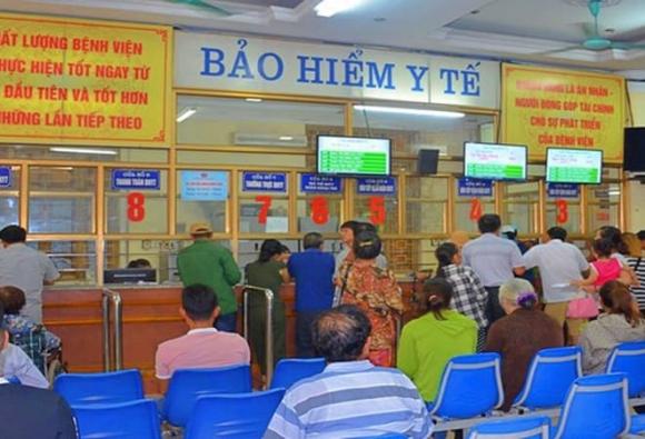 BHYT, 6 trường hợp khám bệnh trái tuyến vẫn hưởng mức BHYT tối đa