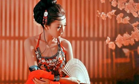 Đàn ông sợ gà, đàn bà sợ cừu