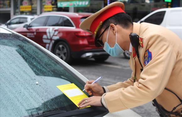 ô tô vi phạm giao thông, luật giao thông