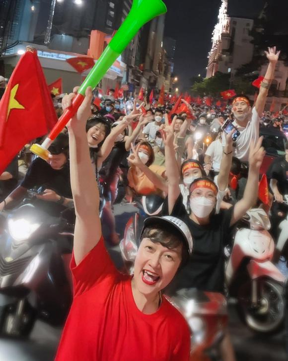 sao việt ngày 3/1, Vân Dung, Ngân 98