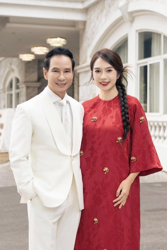 sao việt ngày 3/1, Vân Dung, Ngân 98