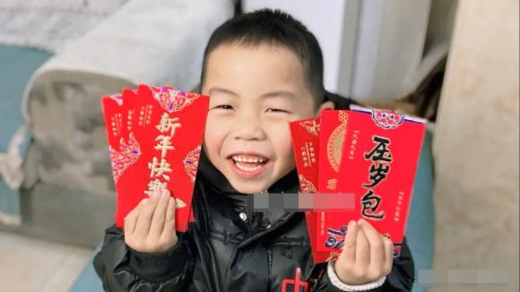 tiêu tiền, tết, tiết kiệm tiền