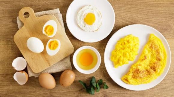 Trứng luộc và trứng ốp la, dạy nấu ăn , món ngon