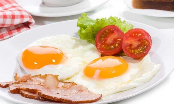 Trứng luộc và trứng ốp la, dạy nấu ăn , món ngon