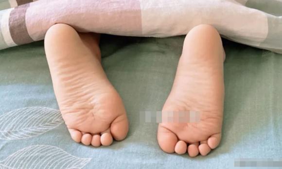 nước ấm, nước lạnh, uống nước