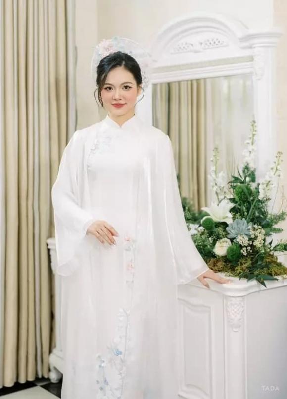 Hoa hậu Lương Kỳ Duyên, sao Việt
