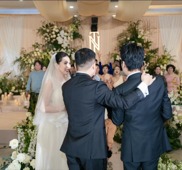 sao Việt 6/1, tin sao việt mới nhất